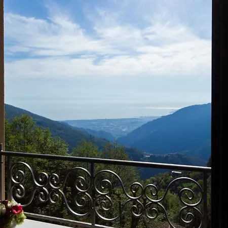 - Ristorante Pintadera 3* Massa (Tuscany)